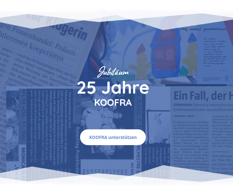 Headerbild des neuesten Newsletters, eine blau-halbtransparente Fläche mit dahintergelegten Zeitungsausschnitt, darauf steht 'Jubiläum 25 Jahre Koofra'